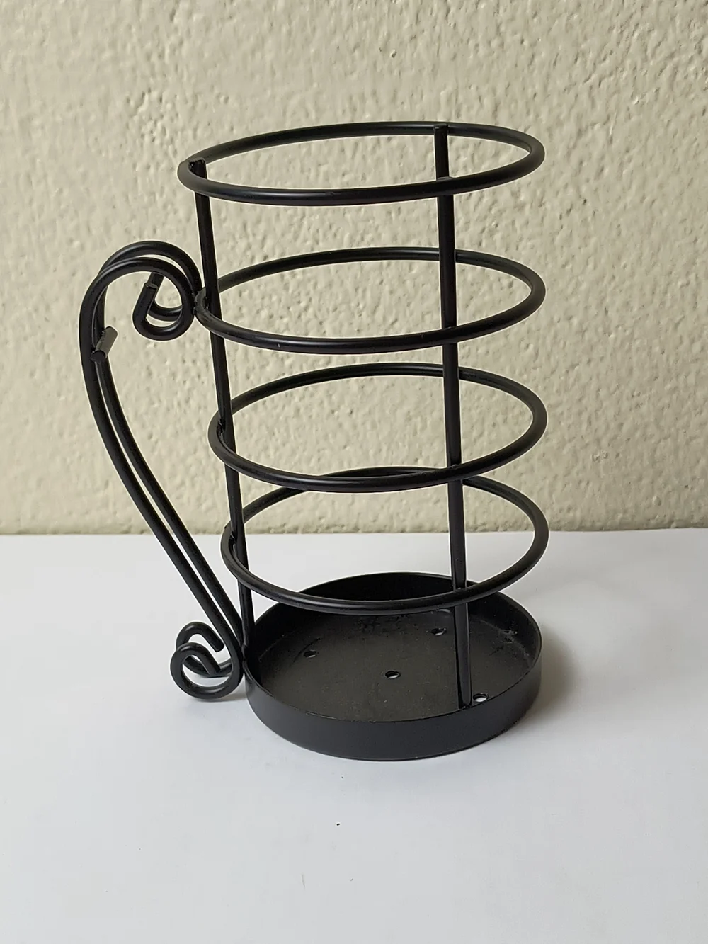 Black Metal Utensil Holder
